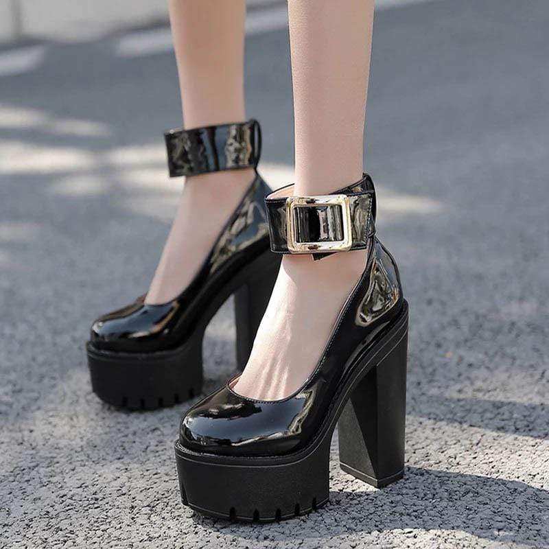 Lamia Black Chunky Platform Shoes