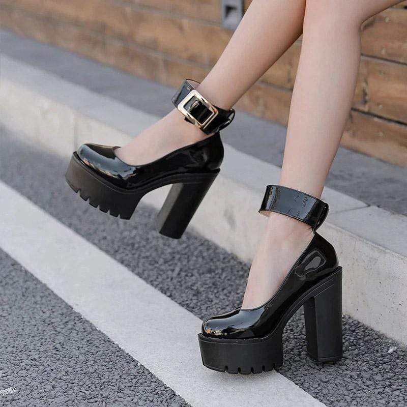 Lamia Black Chunky Platform Shoes