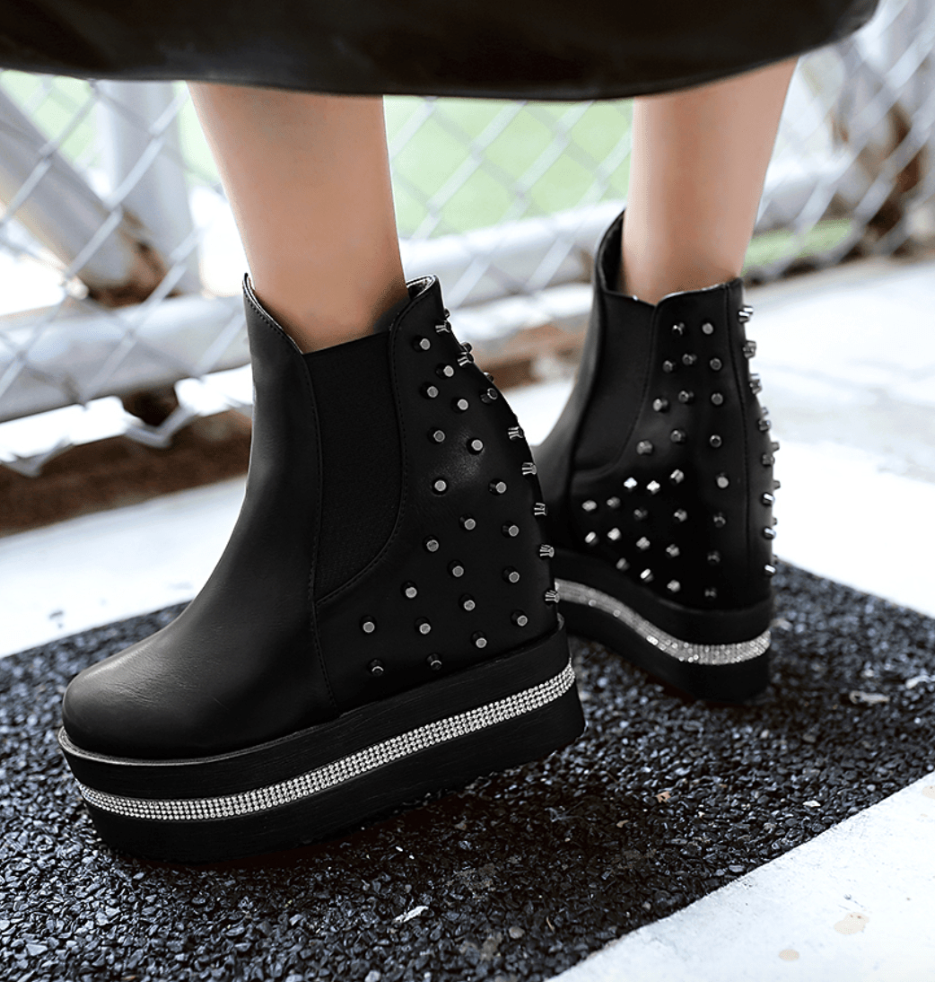 Dark Davenport Boots