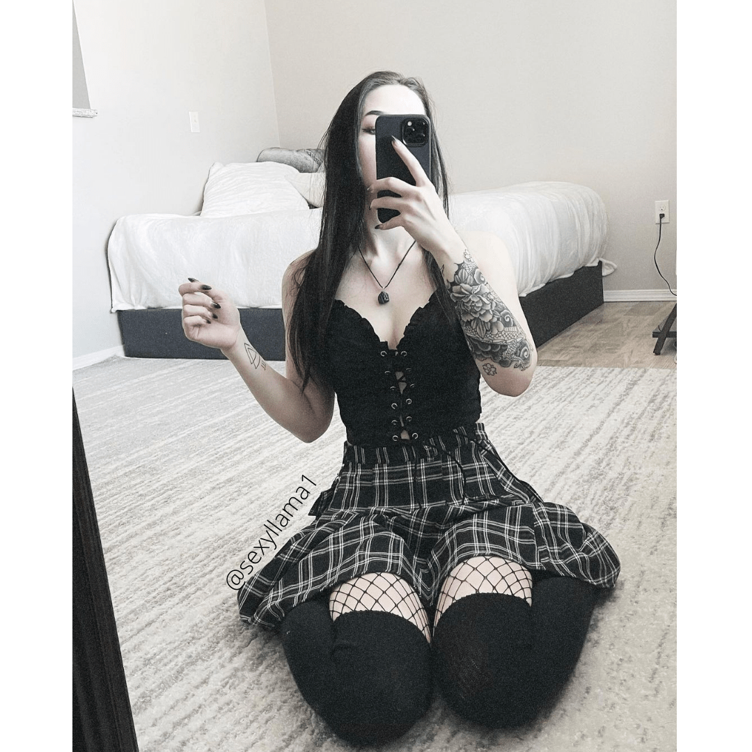Lace Strap Crop Top