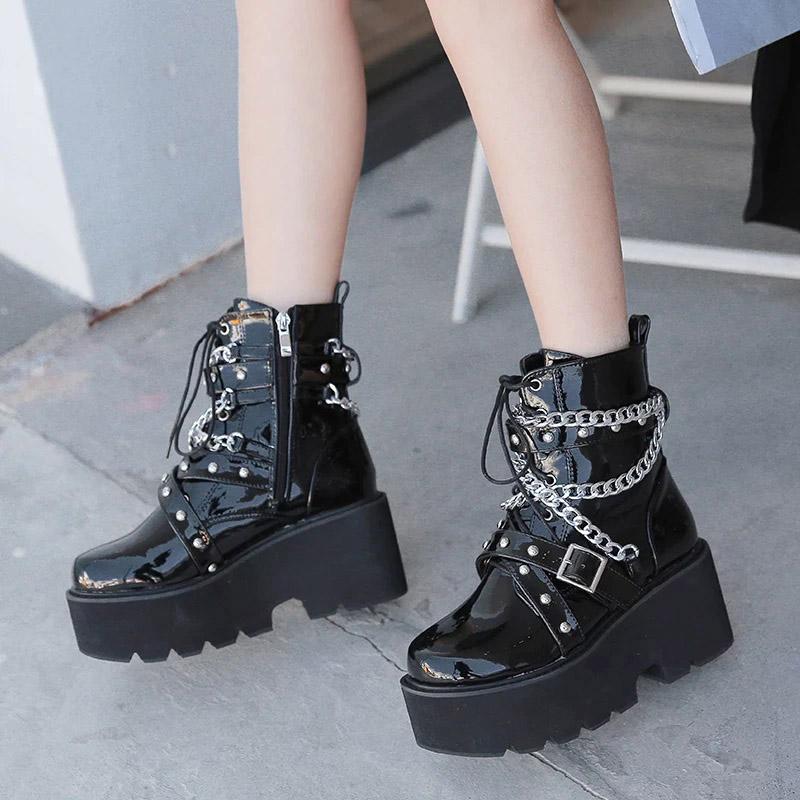 Tormented Gothic Chain Boots