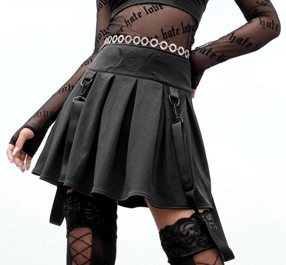Evanora Pleated Skirt Gothic
