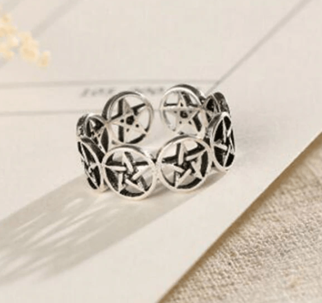 Babylonia Ring